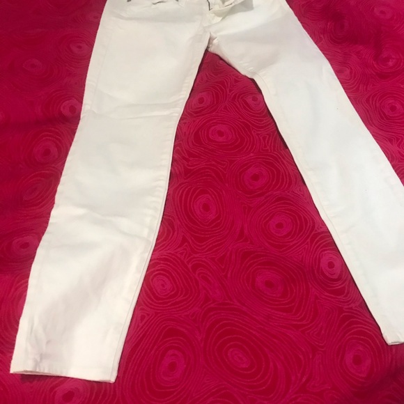 GUESS Medium Rise Ankle Rise Jeans - Picture 2 of 7
